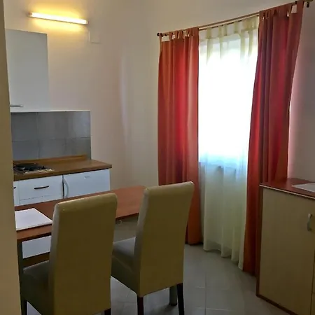 Apartment App Maris