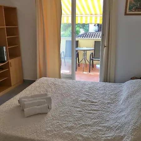 Apartment App Maris *